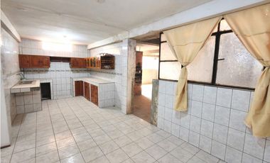 i025030 - Venta local comercial + casa habitación - Calleria