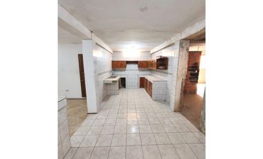 i025030 - Venta local comercial + casa habitación - Calleria