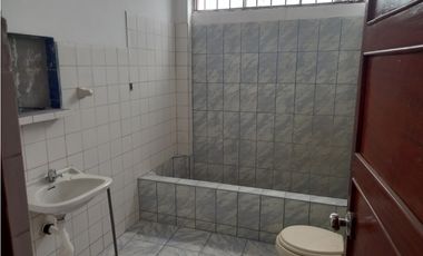 DEPARTAMENTO EN CENTRO URBANO - PUCALLPA