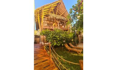 Hotel frente al Mar 5 cabañas Santa Marianita