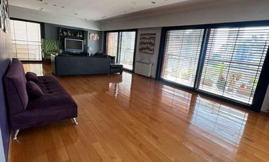 Departamento en venta de 4 dormitorios c/ cochera en Lomas de Zamora