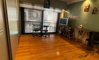 Departamento en venta de 4 dormitorios c/ cochera en Lomas de Zamora