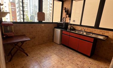 Departamento en venta de 4 dormitorios c/ cochera en Lomas de Zamora