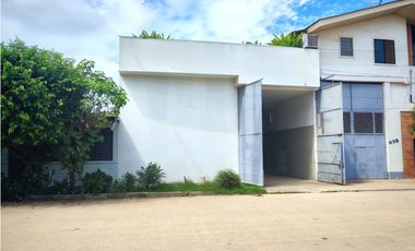 i025036 - Venta Almacen - Calleria