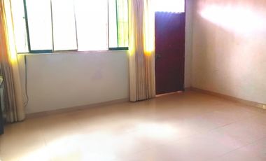 i025037 - Alquiler Casa con Piscina - Yarinacocha