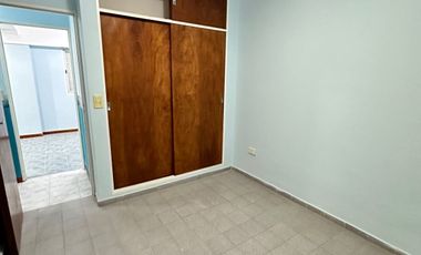 VENDE imponente departamento en piso completo