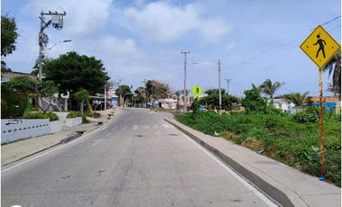 Vendo Lote ideal para hotel  a 50 metros de la playa de Salgar