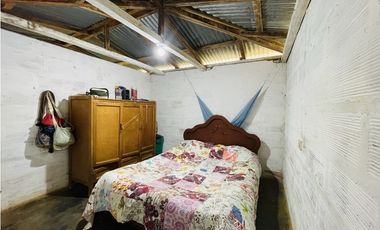 Se vende finca productiva en San Roque, Antioquia.