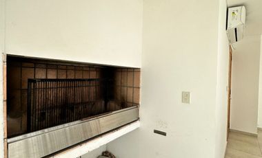 VENDE Departamento de 2 dormitorios en torres del parque