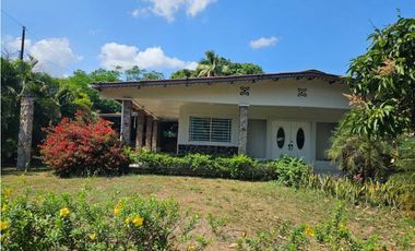 VENTA CASA SAN CARLOS