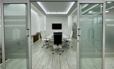 Local Comercial con Oficinas y Amplia Bodega a 4 mins del Aeropuerto