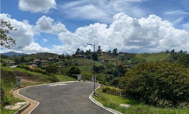 VENTA LOTE CONDOMINIO MILLEMONTI PRECIO DE OPORTUNIDAD MARINILLA-ANT  