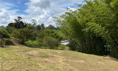 VENTA LOTE CONDOMINIO MILLEMONTI PRECIO DE OPORTUNIDAD MARINILLA-ANT  