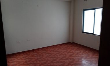 VIVIENDA EN CENTRO URBANO DE PUCALLPA