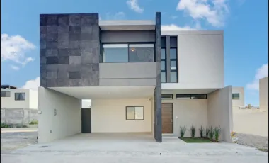 Casa en renta en Rincón de los Encinos, Saltillo, Coahuila de Zaragoza