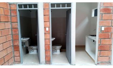 ARRIENDA BODEGA 19 C.L.I. SAN JERÓNIMO-MONTERA