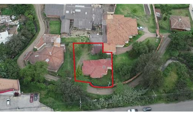 Terreno y casa x terminar, panamericana N y camino a Paccha Cuenca