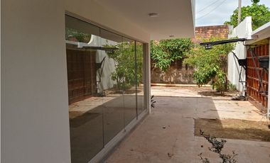 ALQUILER - VIVIENDA EN CENTRO URBANO - PUCALLPA