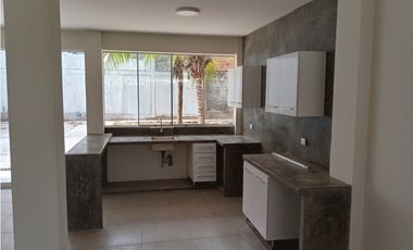 ALQUILER - VIVIENDA EN CENTRO URBANO - PUCALLPA