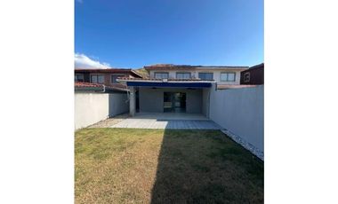 ¡SE ALQUILA! CASA EN MILLA8 - GREENVILLAGE