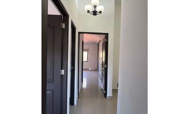 ¡SE ALQUILA! CASA EN MILLA8 - GREENVILLAGE