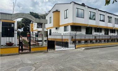 CASA EN VENTA CORALES PEREIRA