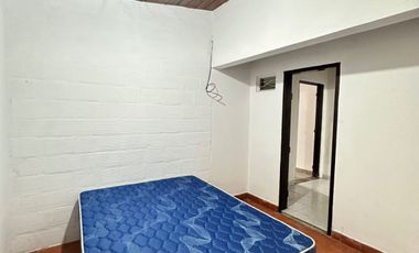 VENDE propiedad con piscina