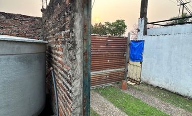 VENDE propiedad con piscina