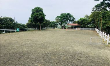 Hermosa Finca  Ecuestre 2.4 Hectareas con casa Campestre Ligüiqui