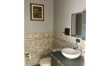 Hermosa Finca  Ecuestre 2.4 Hectareas con casa Campestre Ligüiqui