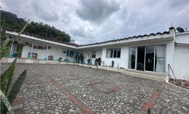 FINCA EN VENTA COMBIA PEREIRA - 3 CASAS