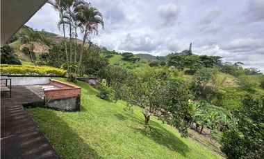 FINCA EN VENTA COMBIA PEREIRA - 3 CASAS