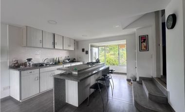 FINCA EN VENTA COMBIA PEREIRA - 3 CASAS