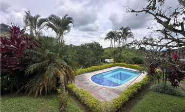 FINCA EN VENTA COMBIA PEREIRA - 3 CASAS