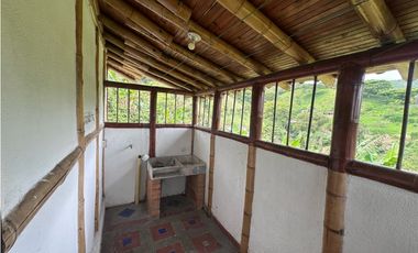 FINCA EN VENTA COMBIA PEREIRA - 3 CASAS