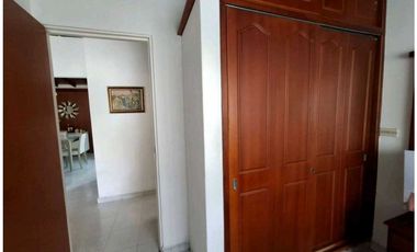 Casa en venta la Colina Guayabal