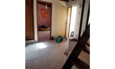 VENTA CASA CON PRECIO DE OPORTUNIDAD, COPACABANA, ANT