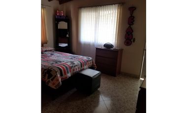 VENTA CASA CON PRECIO DE OPORTUNIDAD, COPACABANA, ANT