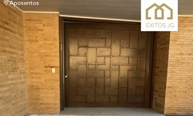 PRECIOSA CASA CAMPESTRE EN APOSENTOS, VISTA INCREIBLE.