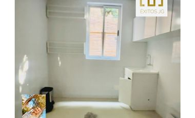 PRECIOSA CASA CAMPESTRE EN APOSENTOS, VISTA INCREIBLE.