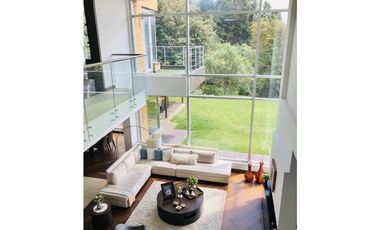 PRECIOSA CASA CAMPESTRE EN APOSENTOS, VISTA INCREIBLE.