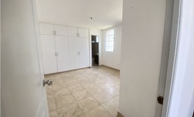 CASA EN VENTA EN BRISAS DEL GOLF, ARRAIJN(JL)
