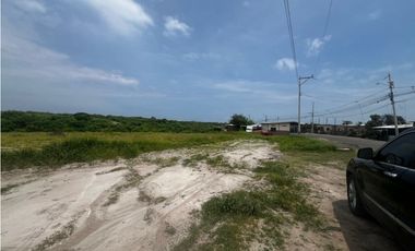 Se vende 1 hectárea de terreno en Jaramijó cerca de vía principal