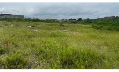 Se vende 1 hectárea de terreno en Jaramijó cerca de vía principal