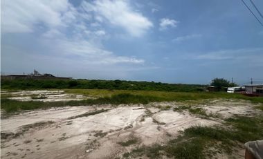 Se vende 1 hectárea de terreno en Jaramijó cerca de vía principal