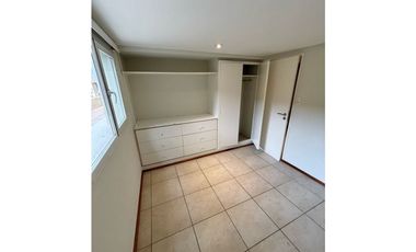 Excepcional Triplex de 200 mts con cochera