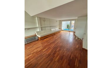 Excepcional Triplex de 200 mts con cochera