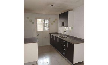 VENTA DE CASA EN ARRAIJN, RESIDENCIAL COLINAS DEL OESTE (OF)