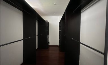 CASA CON ESPECTACULAR VISTA