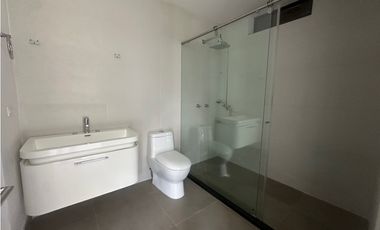 CASA CON ESPECTACULAR VISTA